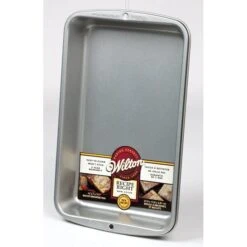 Wilton Biscuit And Brownie Pan 7-in W X 11-in L Silver Silver