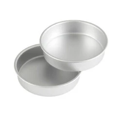 Wilton Aluminum 8-Inch Round Cake Pan Set, 2-Count