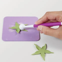 Wilton Gum Paste And Fondant Flower Cutter Set, 28-Piece -Wilton Store fncidpytmyffyhaxo5kj 70082.1691047007