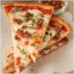 Wilton Perfect Results Non-Stick 14-Inch Pizza Pans With Holes, Multipack Set Of 2 -Wilton Store pqhj52t3cniw7gzxitsj 66114.1691046845