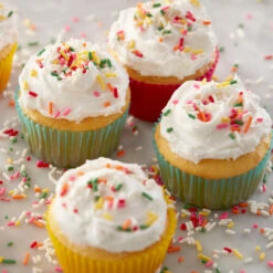 Wilton Easy-Flex Silicone Muffin And Cupcake Pan, 6-Cup -Wilton Store sjbikfc386asyakpy9lh 31584.1691046643