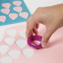 Wilton Gum Paste And Fondant Flower Cutter Set, 28-Piece -Wilton Store tf5hfsfzm4uoxhxr8n9x 85155.1691047006