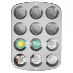 Wilton 12 Cup Muffin Pan