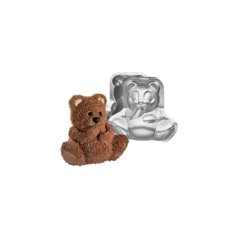 Wilton Stand-Up Cuddly Bear Pan Set 3 Wilton Stand-Up Cuddly Bear Pan Set